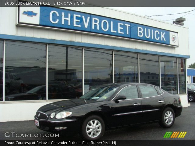 2005 Buick LaCrosse CXL in Black Onyx