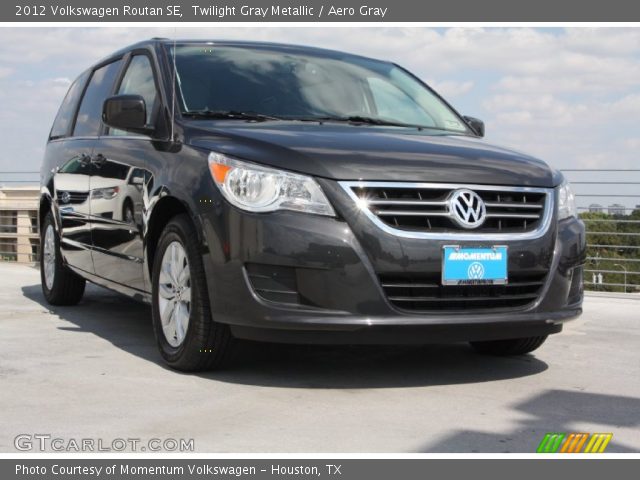 2012 Volkswagen Routan SE in Twilight Gray Metallic