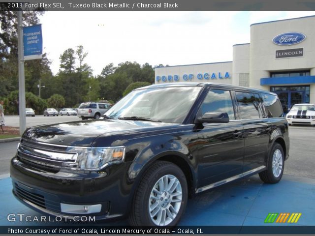 2013 Ford Flex SEL in Tuxedo Black Metallic