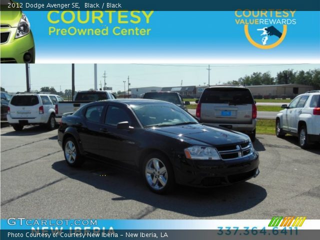 2012 Dodge Avenger SE in Black