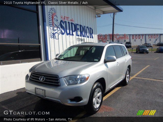 2010 Toyota Highlander V6 in Classic Silver Metallic