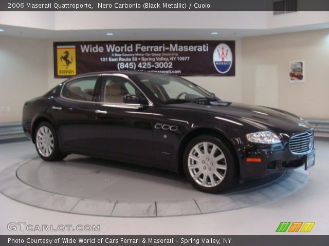 2006 Maserati Quattroporte  in Nero Carbonio (Black Metallic)