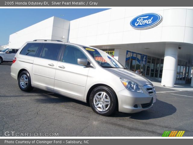 2005 Honda Odyssey EX in Silver Pearl Metallic