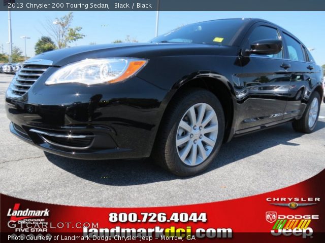 2013 Chrysler 200 Touring Sedan in Black