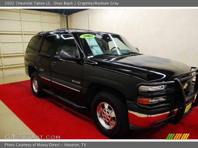 2002 Chevrolet Tahoe LS in Onyx Black