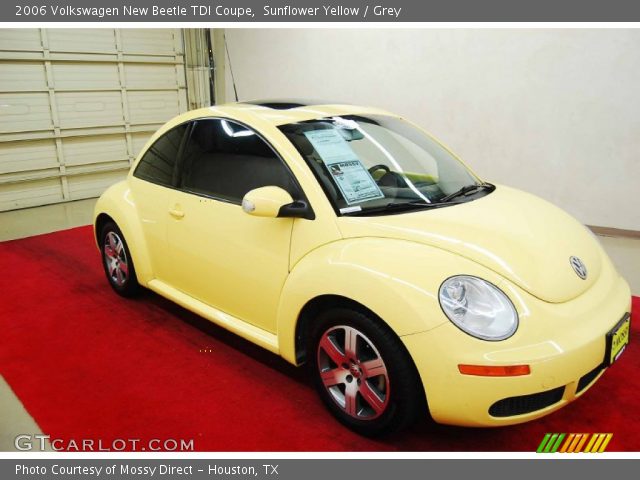 2006 Volkswagen New Beetle TDI Coupe in Sunflower Yellow