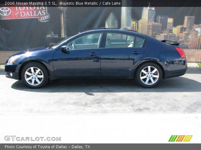 Blue nissan maxima 2006