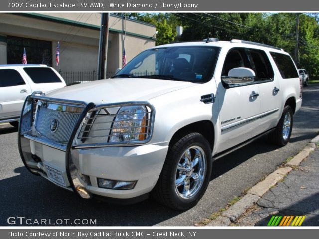 2007 Cadillac Escalade ESV AWD in White Diamond