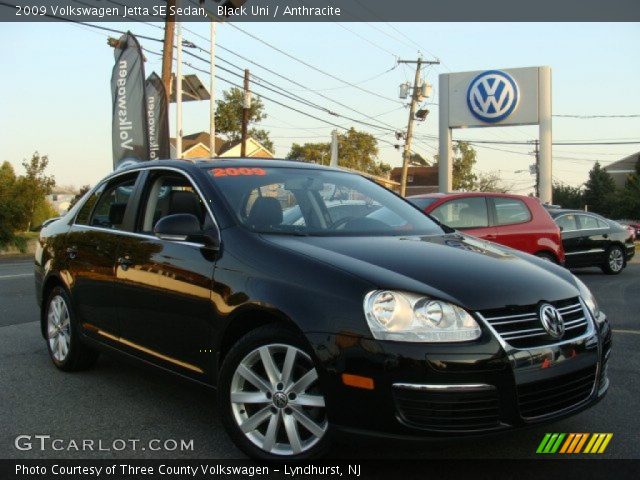 2009 Volkswagen Jetta SE Sedan in Black Uni