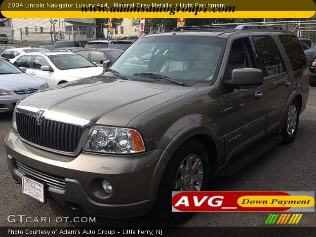 2004 Lincoln Navigator Luxury 4x4 in Mineral Grey Metallic