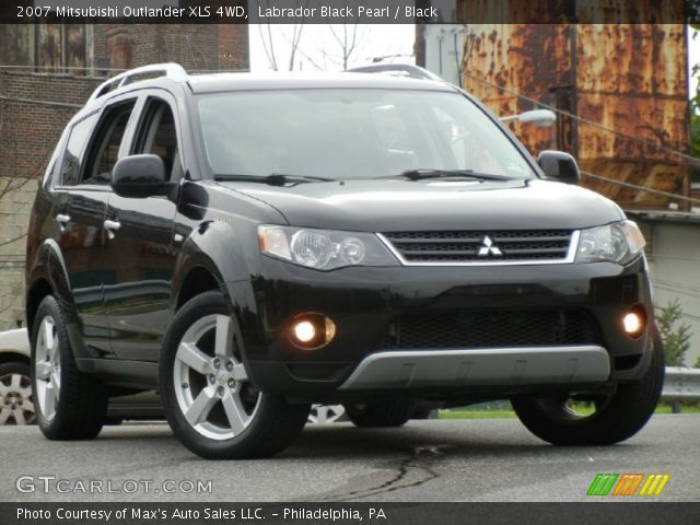 2007 Mitsubishi Outlander XLS 4WD in Labrador Black Pearl