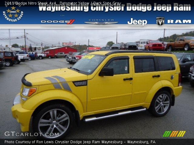 2011 Dodge Nitro Shock 4x4 in Detonator Yellow