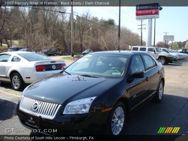 2007 Mercury Milan I4 Premier in Black Ebony