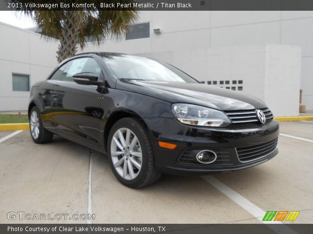 2013 Volkswagen Eos Komfort in Black Pearl Metallic