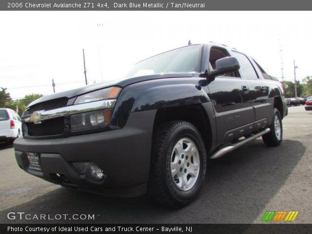 2006 Chevrolet Avalanche Z71 4x4 in Dark Blue Metallic