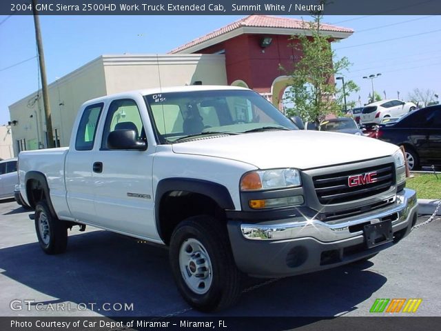 2004 GMC Sierra 2500HD Work Truck Extended Cab in Summit White