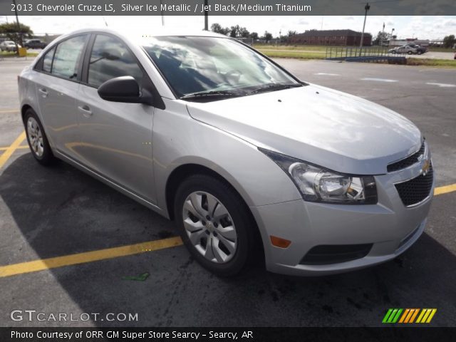 2013 Chevrolet Cruze LS in Silver Ice Metallic