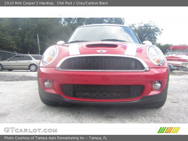 2010 Mini Cooper S Hardtop in Chili Red