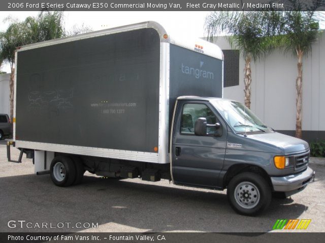 2006 Ford E Series Cutaway E350 Commercial Moving Van in Fleet Gray Metallic