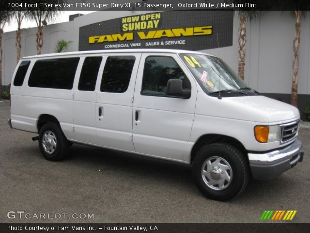 2004 Ford E Series Van E350 Super Duty XL 15 Passenger in Oxford White