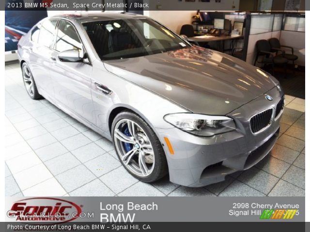 2013 BMW M5 Sedan in Space Grey Metallic