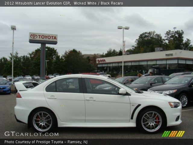 2012 Mitsubishi Lancer Evolution GSR in Wicked White