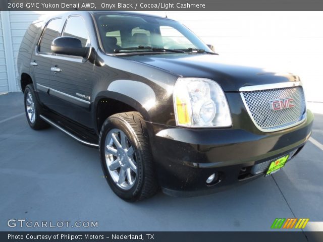 2008 GMC Yukon Denali AWD in Onyx Black
