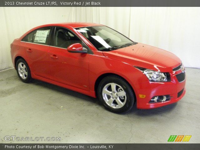 2013 Chevrolet Cruze LT/RS in Victory Red