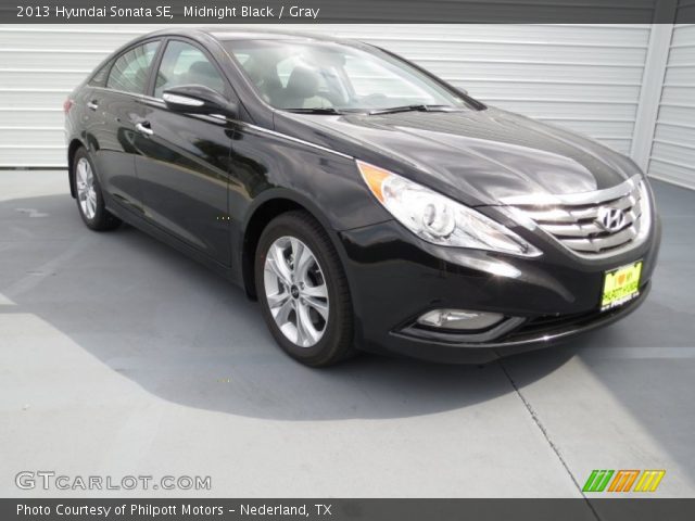 2013 Hyundai Sonata SE in Midnight Black