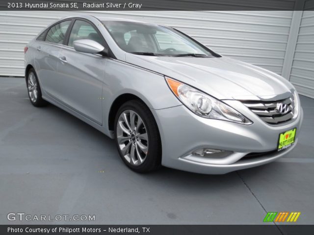 2013 Hyundai Sonata SE in Radiant Silver