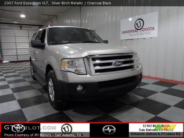 2007 Ford Expedition XLT in Silver Birch Metallic