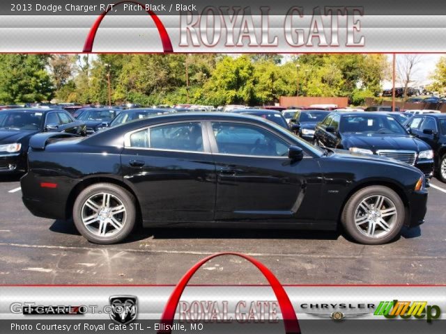 2013 Dodge Charger R/T in Pitch Black