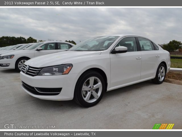 2013 Volkswagen Passat 2.5L SE in Candy White