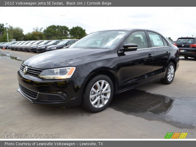 2013 Volkswagen Jetta SE Sedan in Black Uni
