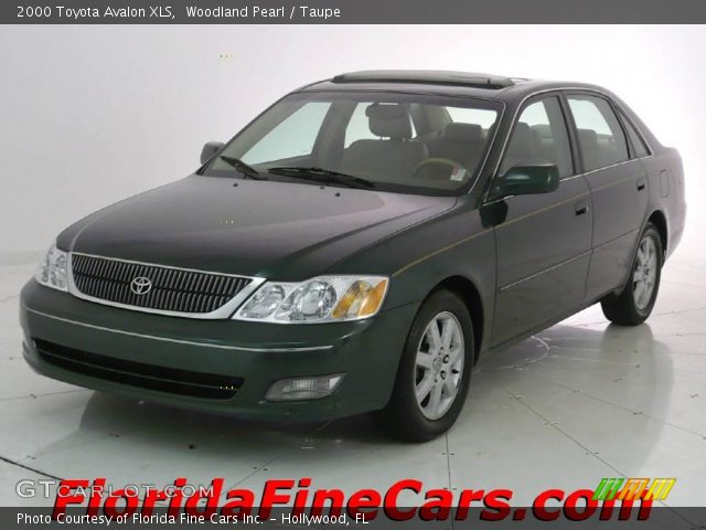 2000 Toyota Avalon XLS in Woodland Pearl