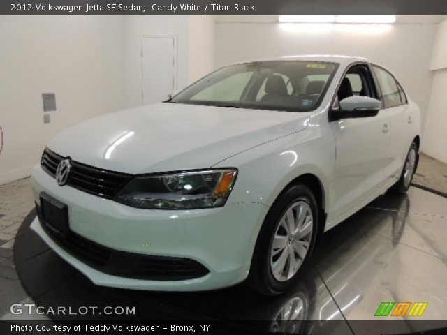 2012 Volkswagen Jetta SE Sedan in Candy White