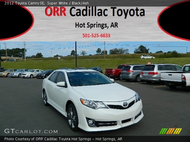 2012 Toyota Camry SE in Super White