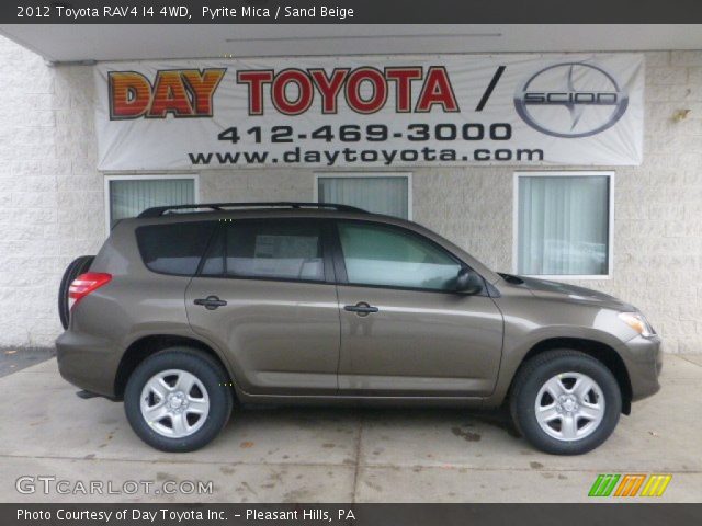2012 Toyota RAV4 I4 4WD in Pyrite Mica