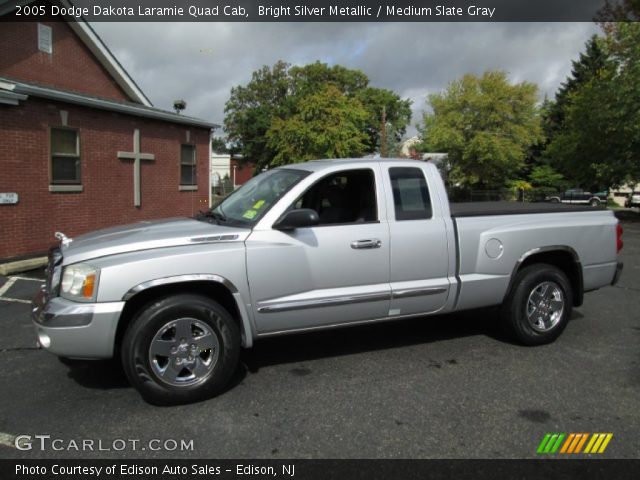 2005 Dodge Dakota Laramie Quad Cab in Bright Silver Metallic