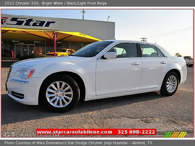 2013 Chrysler 300  in Bright White
