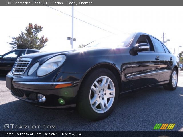 2004 Mercedes-Benz E 320 Sedan in Black