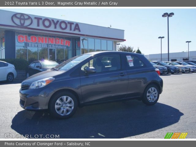 2012 Toyota Yaris L 3 Door in Magnetic Gray Metallic