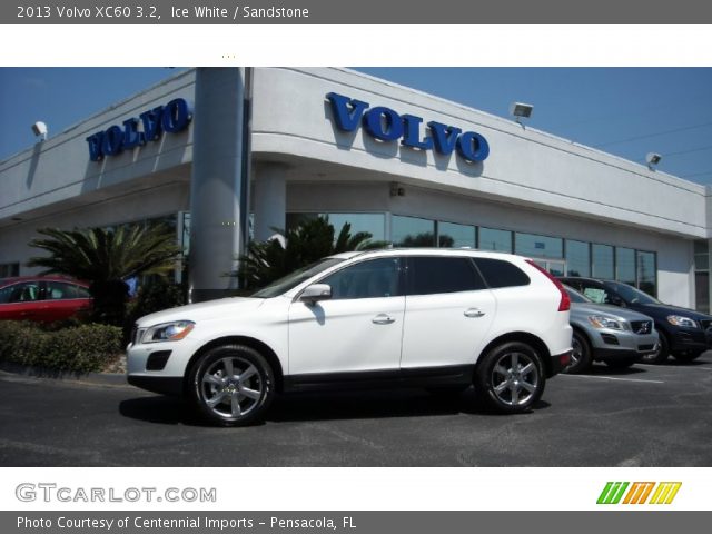 2013 Volvo XC60 3.2 in Ice White