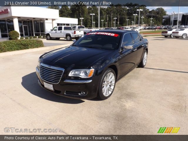 2011 Chrysler 300 Limited in Brilliant Black Crystal Pearl