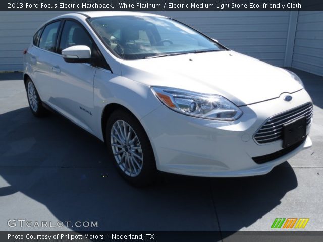 2013 Ford Focus Electric Hatchback in White Platinum