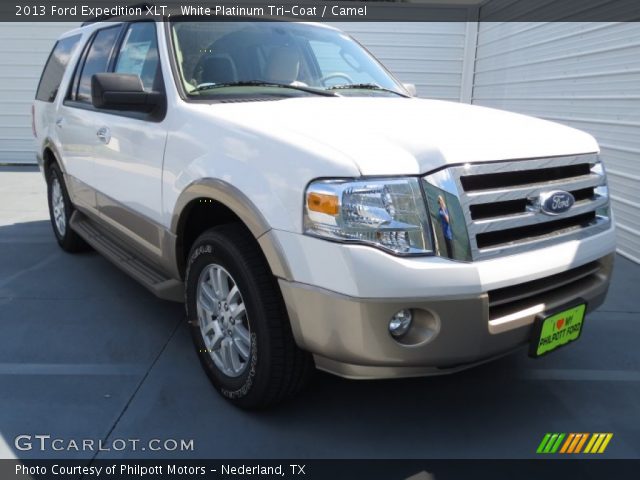 2013 Ford Expedition XLT in White Platinum Tri-Coat