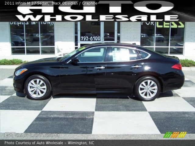 2011 Infiniti M 37 Sedan in Black Obsidian