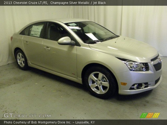 2013 Chevrolet Cruze LT/RS in Champagne Silver Metallic