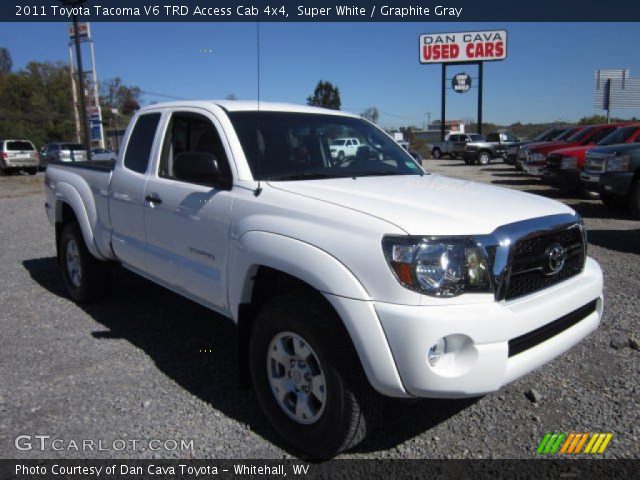 2011 Toyota Tacoma V6 TRD Access Cab 4x4 in Super White