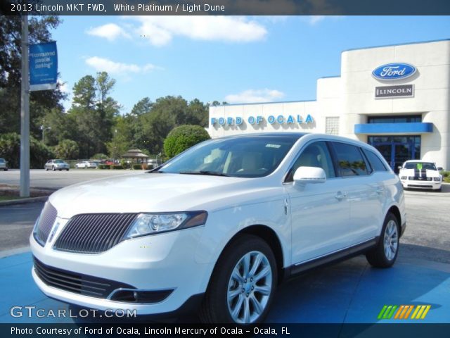 2013 Lincoln MKT FWD in White Platinum